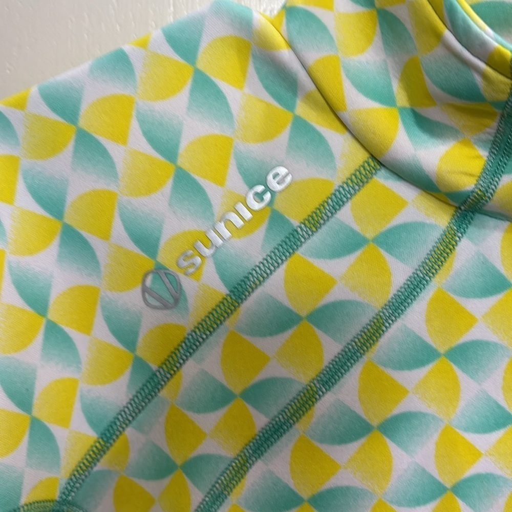 Sunice pullover top - Picture 3 of 7